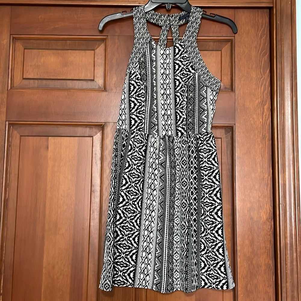 American Eagle black and white dress